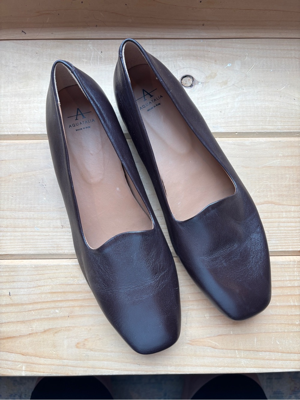 Aquatalia Women's Dark Brown Leather Square-Toe Flats size 9.5